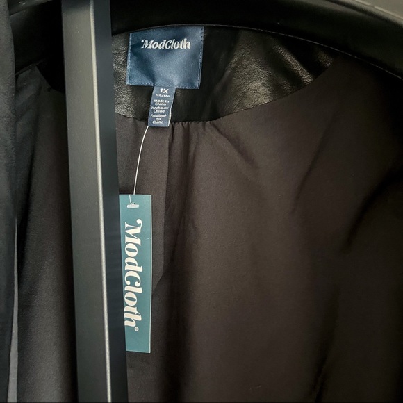 ModCloth Vegan Leather Moro Jacket Size 1X NWT - Picture 7 of 8